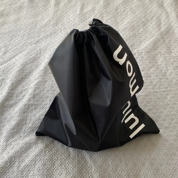 Lululemon Athletic/Shoe Bag - Picture 3 of 5